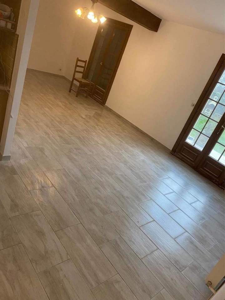 Travaux de revêtement de sols et de murs à Saint-Valery-sur-Somme