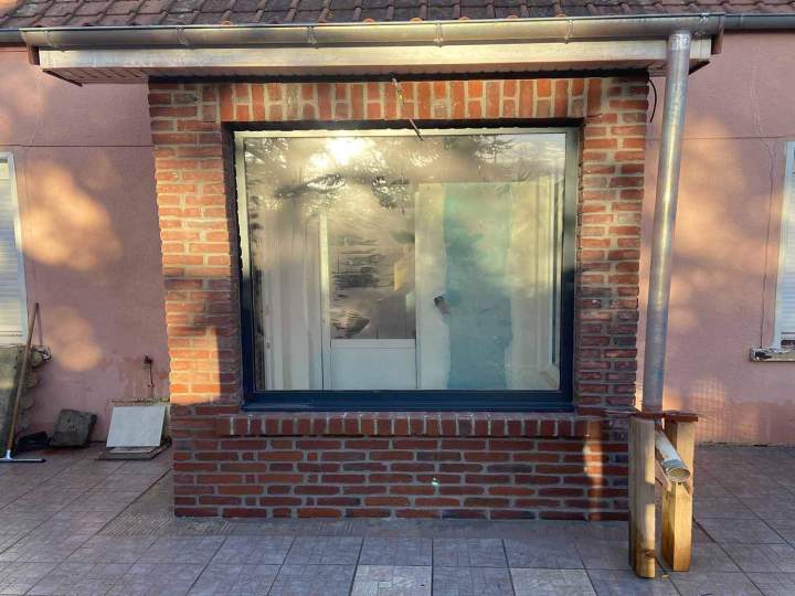 Aprés pose de briques + joints