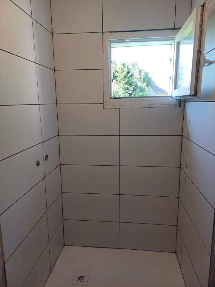 revêtements sol et murs  1 apres